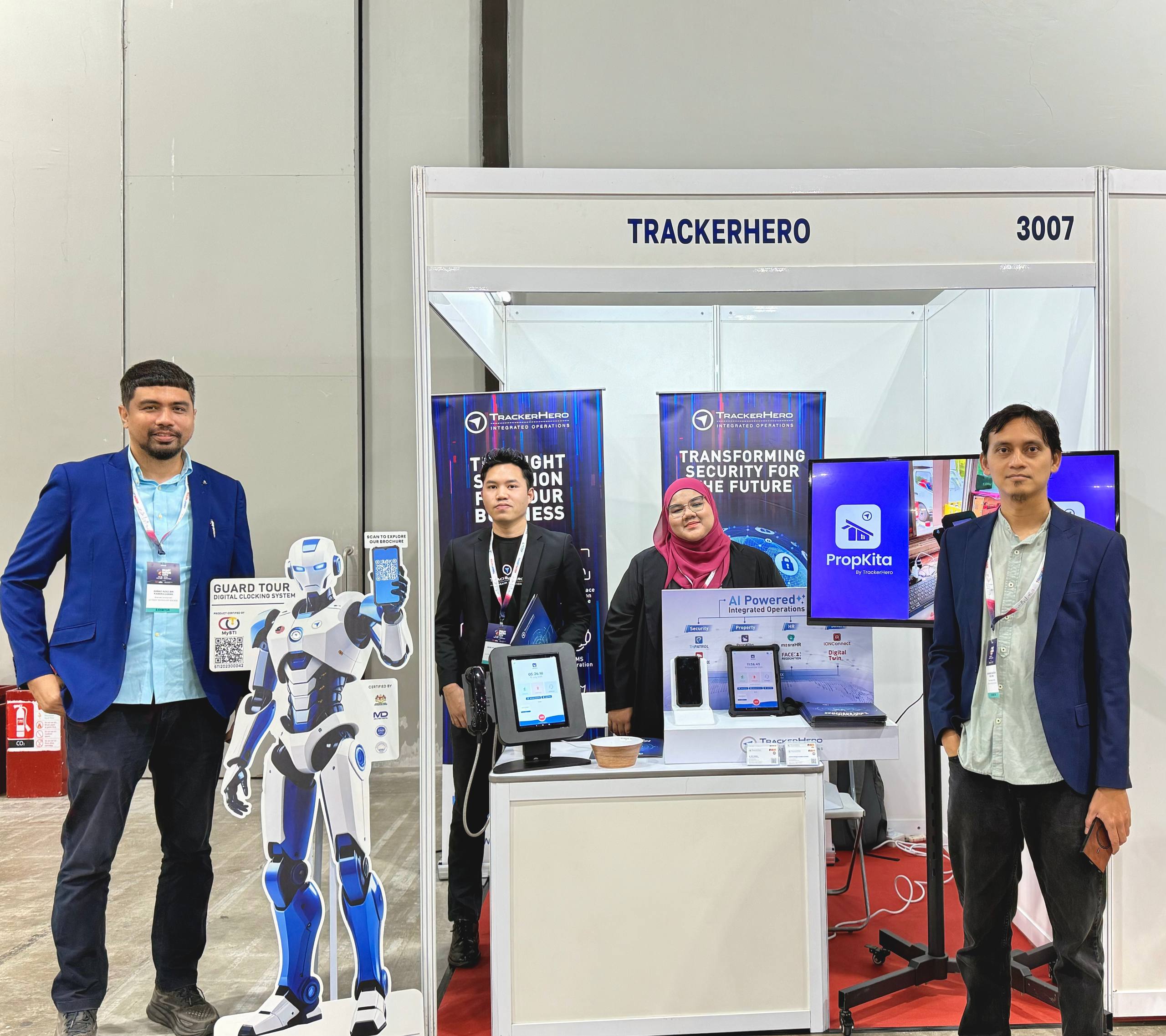 より賢い未来を推進:Smart Nation Expo 2025におけるTrackerHero